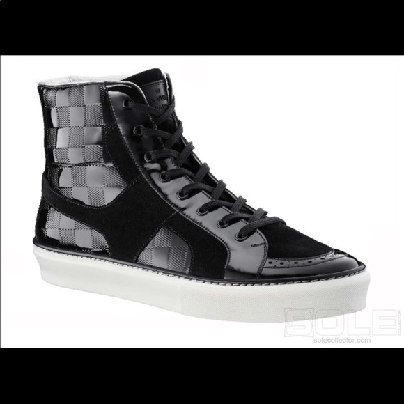 Louis Vuitton sneakers - Picture 1 of 8
